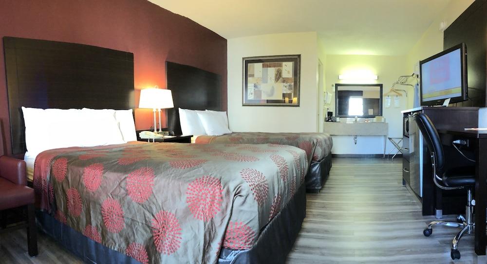 Motel Ramada By Wyndham Harrisonburg Esterno foto